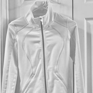 Lululemon zip up size 2